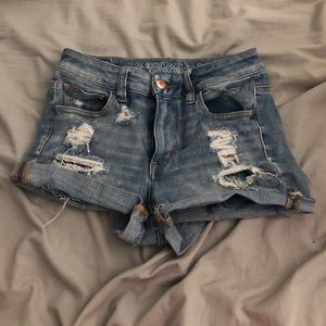 Super cute American Eagle Short!